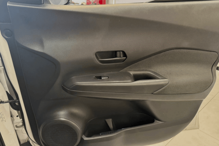 nissan Kicks 16