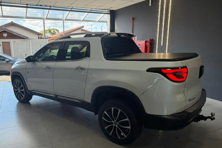 Fiat Toro Volcano 4x4 Diesel 2