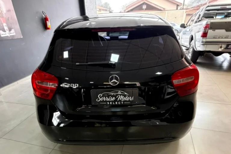 mercedes_benz_a_200_2014_4